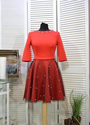 Богемное платье с фатином усеяно жемчугом !