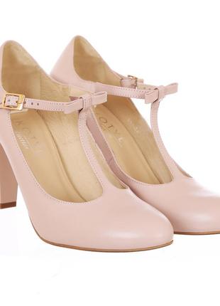 Свадебные туфли лаковые с ремешком спереди разные цвета