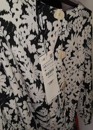 Стильное платье от zara размер  хs 3