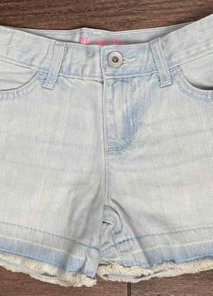 Тонкие джинсовые шорты  сhildrensplace размер 8 slim рост 130-137 см