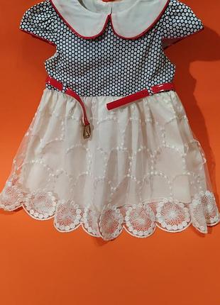 Нарядное платье на девочек с воротничком