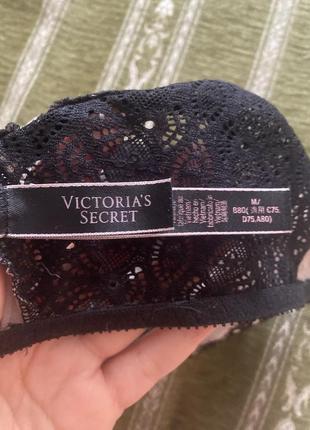Шикарний, ажурний, бралет, чорного кольору, з тілесною сіточкою, від дорогого бренду: victoria’s secret 🌹3 фото