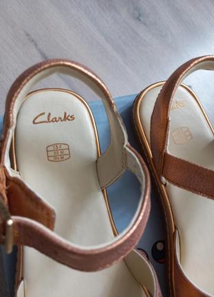 Босоножки clarks 32 размер4 фото