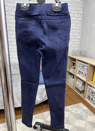 Джинси-скінні