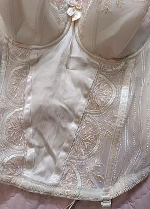 Шикарный красивый и эффектный сексуальный корсет