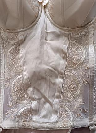 Шикарный красивый и эффектный сексуальный корсет