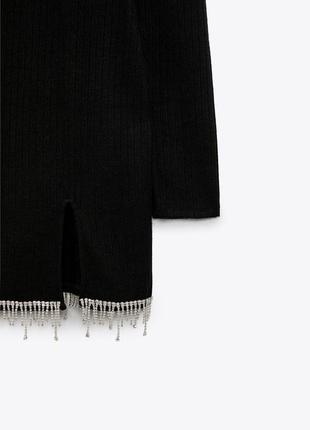 Черное трикотажное платье в рубчик из мягкой ткани со стразами zara теплоте нарядное мини платье зара8 фото