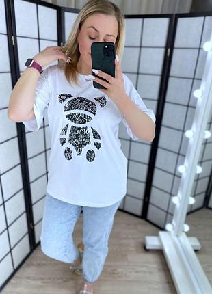 Модна футболка