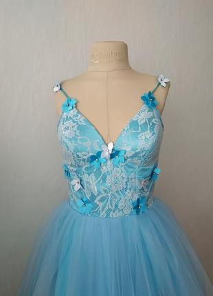 Голубое пышное платье. короткое голубое платье. платье на корсете на выпускной5 фото