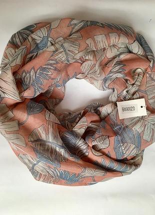 Шарф хомут весняний персиковий