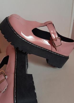 Лаковые туфли нежно розового цвета 36р.по стельке 23-23.5 см1 фото