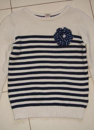 Свитерок 3-4года