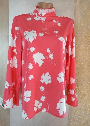Красивая блузка в растительный принт made in italy  бесплатная доставка1 фото