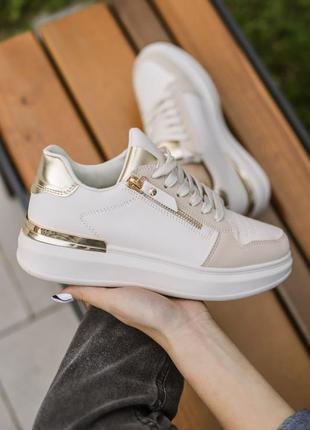 Кроссовки женские leather beige