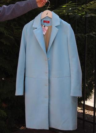 Класичне пальто в небесному кольорі м