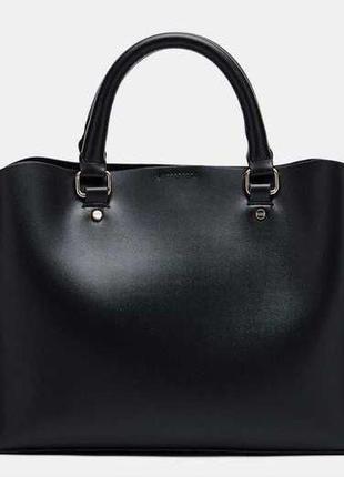 Стильная, качественная черная сумка от bershka (как новая)1 фото