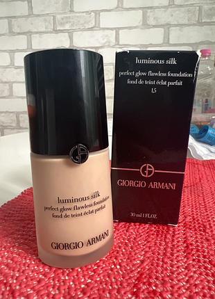 Тональний крем giorgio armani