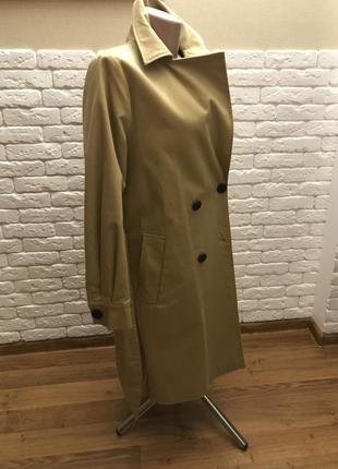 Плащ весняний