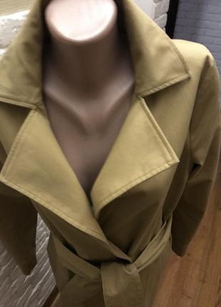 Плащ весняний