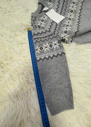 Сірий светр з орнаментом3 фото