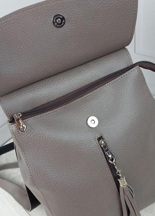 Красива сумка-рюкзак