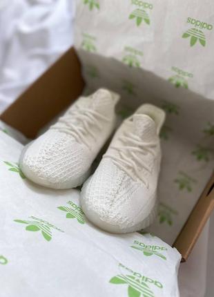 Кроссовки adidas yeezy boost 350 cream white3 фото