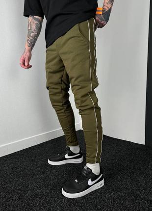 Топовые спортивные штаны с кантом премиум качества зауженные стильные2 фото