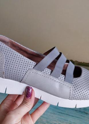 Шкіряні туфлі clarks, 40 розмір