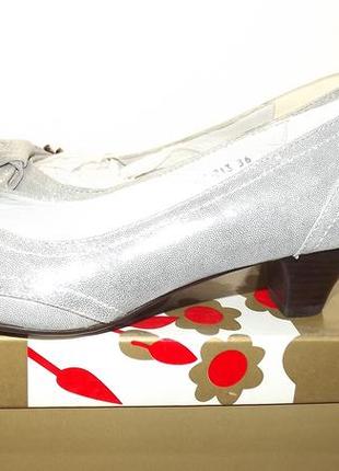 Туфли  covani кожаные серебряные2 фото