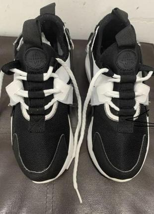 Женские кроссовки nike