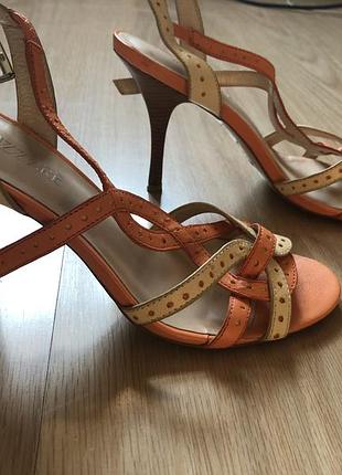 Босоніжки шкіра натуральна