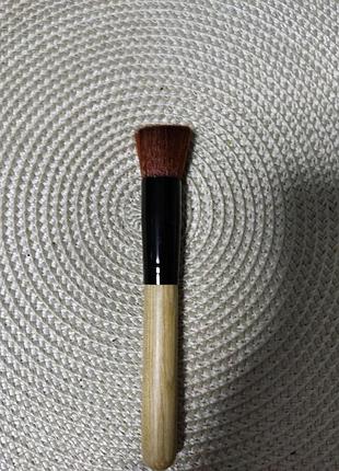 Пензлик для макіяжу