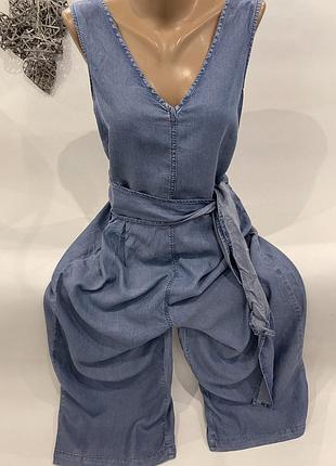 Крутой стильный комбинезон