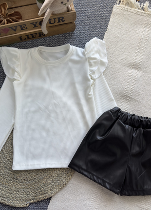 Невероятный костюмчик – реглан и шорты! как