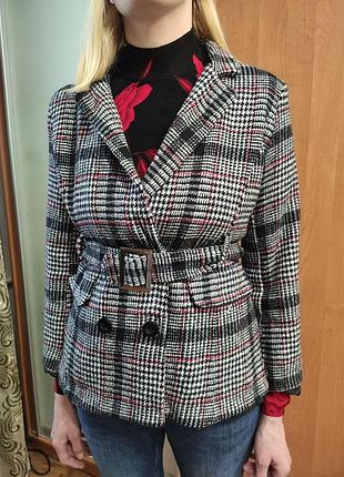 Пиджак в клетку