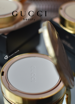 Пудра gucci poudre de beauté mat naturel5 фото