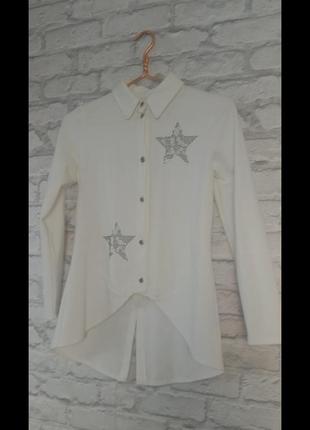 Нарядная белая рубашка блузка туника с аппликацией из страз на спине 140-160