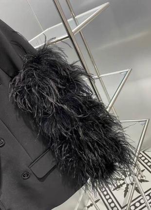 Пиджак жакет в стиле gucci с перьями черный удлиненный2 фото