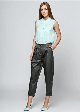 Штани top secret графітового кольору з високою посадкою.