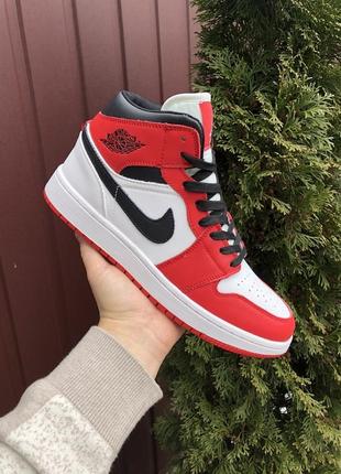 Кроссовки nike air jordan 1 retro white black red