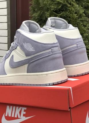 Кроссовки nike air jordan 1 retro violet cream3 фото