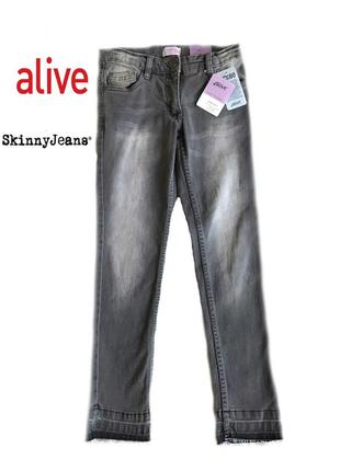 3562 джинси skinny alive 134-140 нові