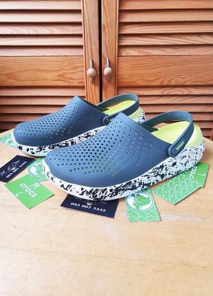 Кроксы кляксы crocs literide clog charcoal lime в графитовом с лаймом цвете