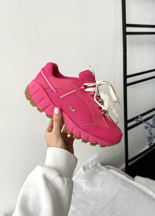 Нереальные женские кроссовки nike x jacquemus pink малиновые розовые3 фото