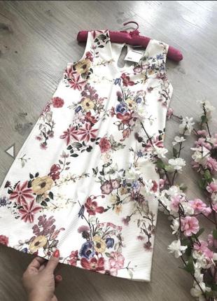 Коротке літнє біле плаття з яскравими квітами, літнє плаття міні,2 фото