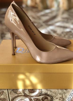 Туфлі човники шкіра