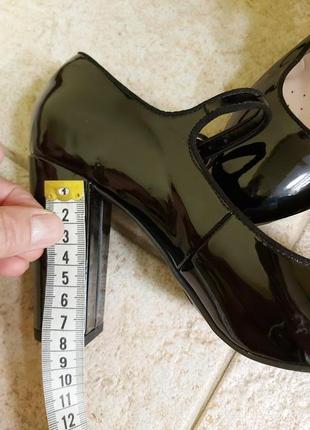 Стильные туфли с ремешком размер 38 f&amp;f5 фото
