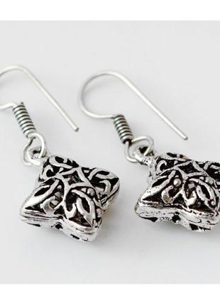 Сережки "в'язь" з білого металу №8