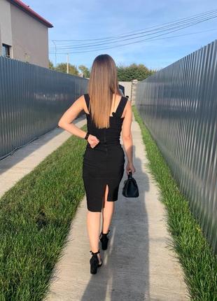 Чорна сукня🌸