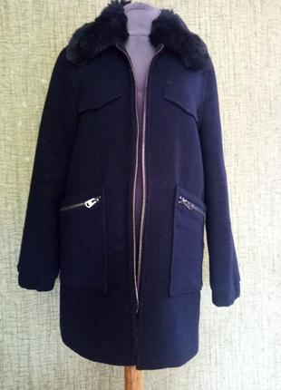 Пальто жіноче